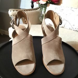 Marc Fisher LTD Vega sandal sz6